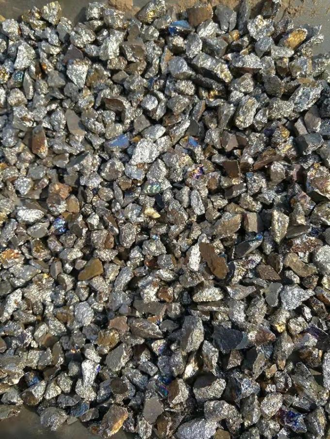 Fötusse legieren Metallklumpen Ferrotitanium 70