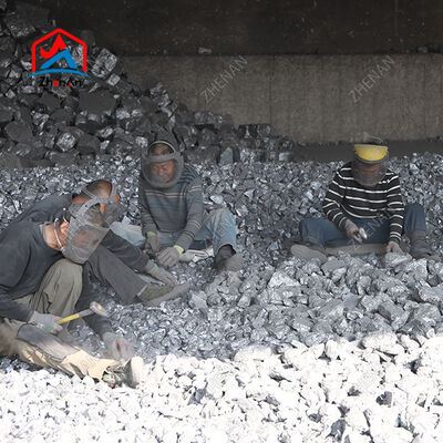 Premium Siliziummetall 553 / 3303 High Purity 99,9% Si für Legierungsstahl, Gießen und erneuerbare Energie 2202 / 1101 / 441 Größen